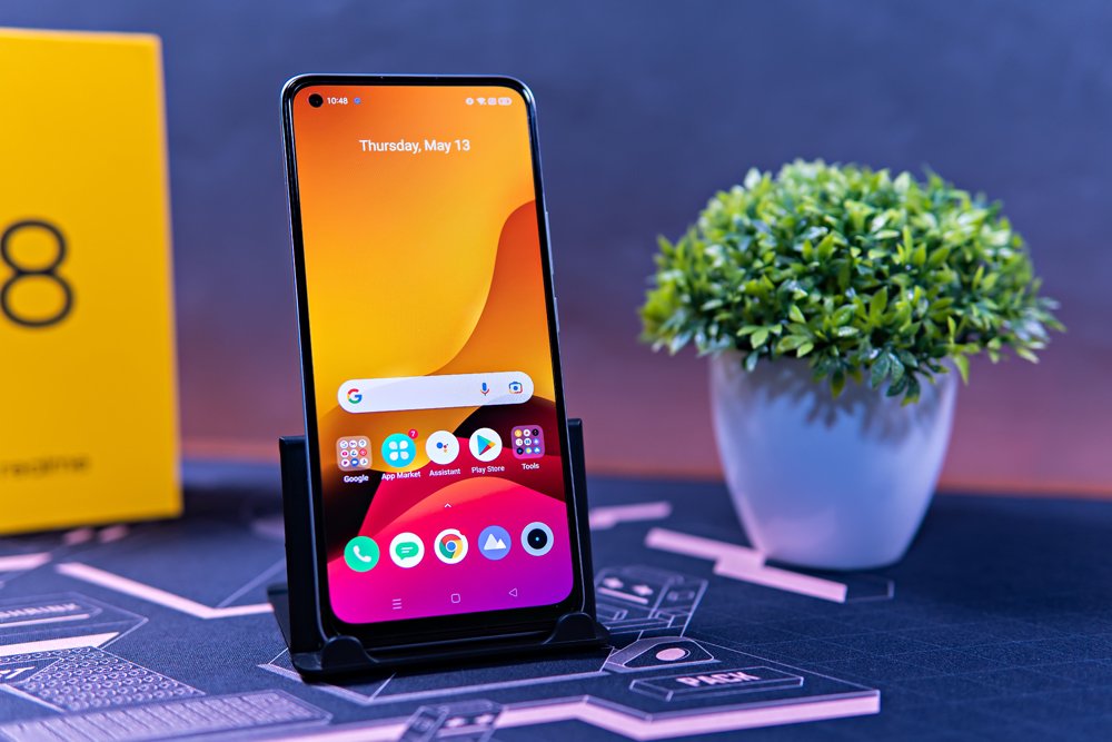 Realme 8 Review: Cheap Crowdpleaser - Tech Advisor